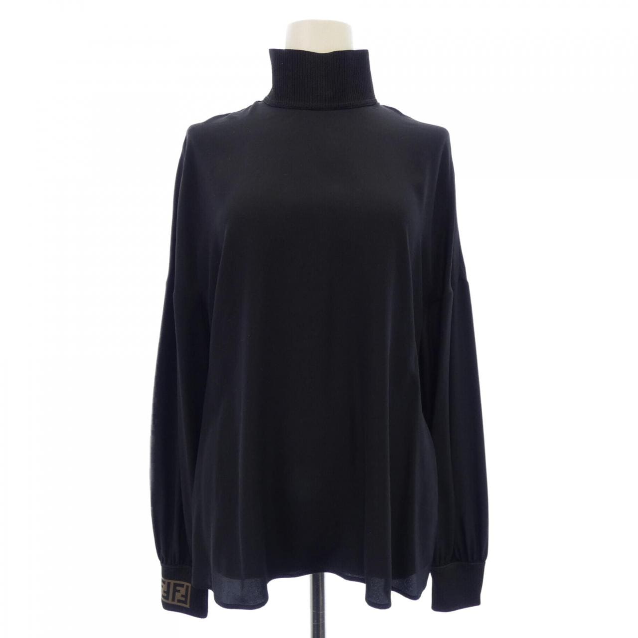 フェンディ FENDI FS7099 O2R トップス