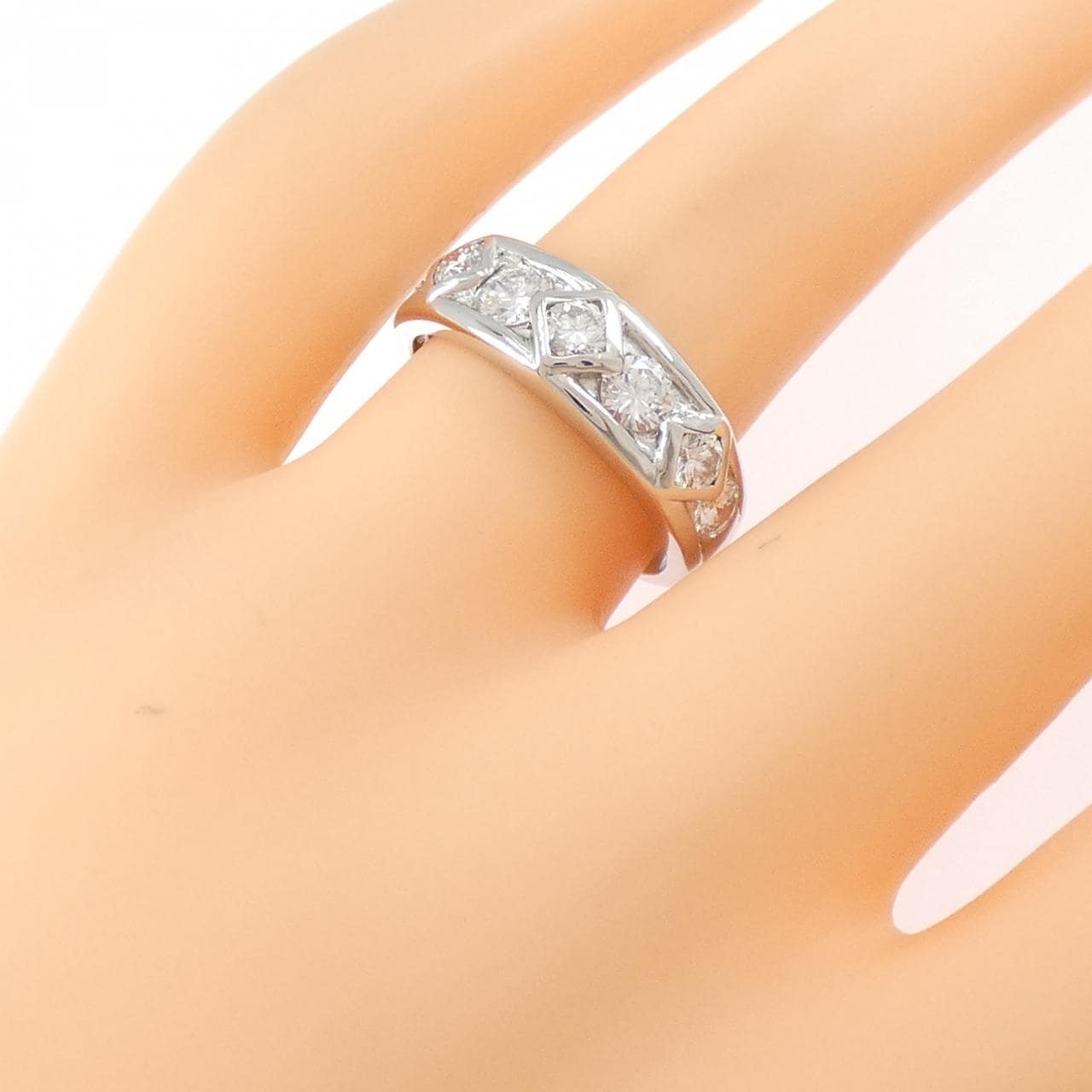 PT900 ダイヤモンド リング 1.02CT