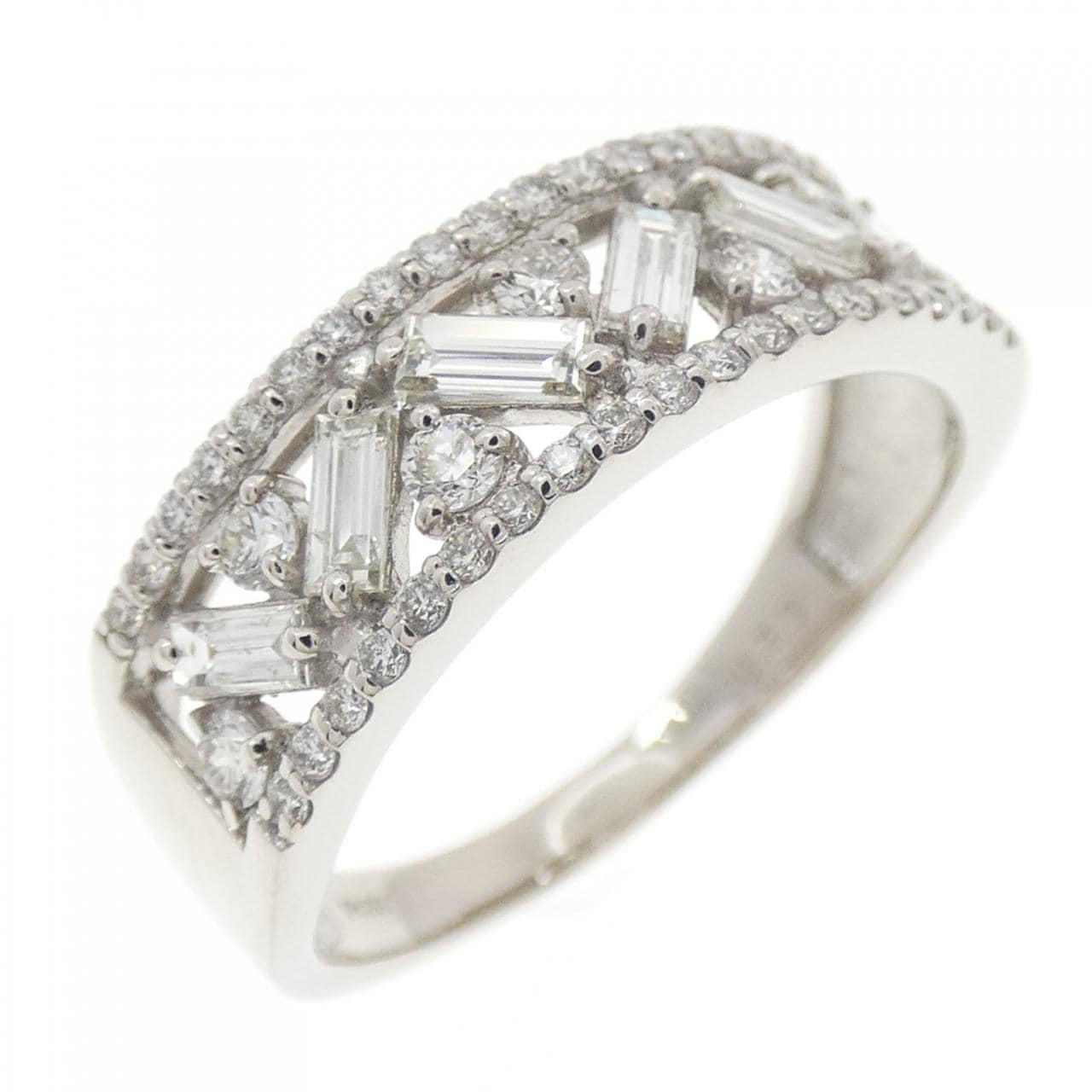 [新品] PT900钻石戒指 0.70CT