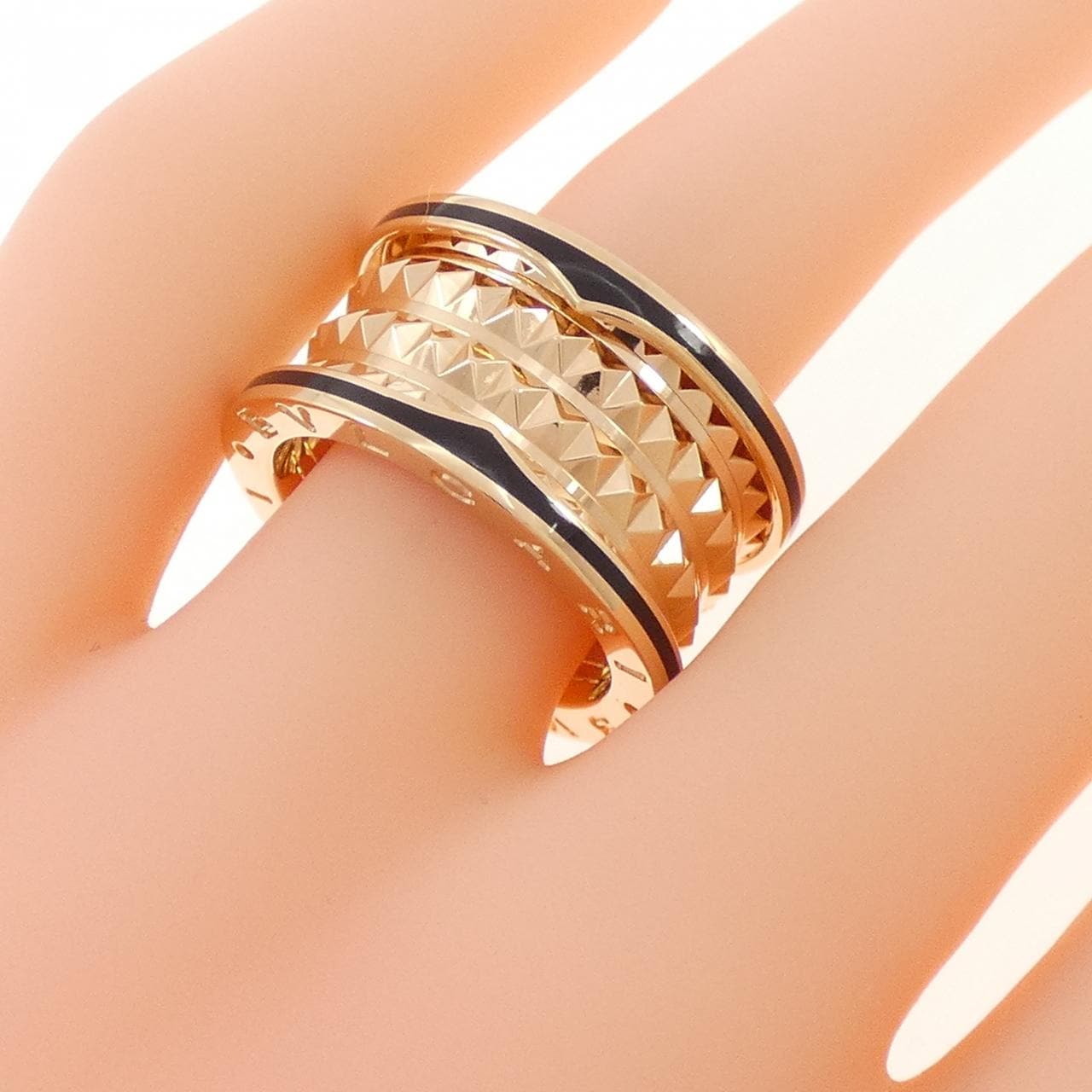[BRAND NEW] BVLGARI B.zero1 Lock 4-Band Ring