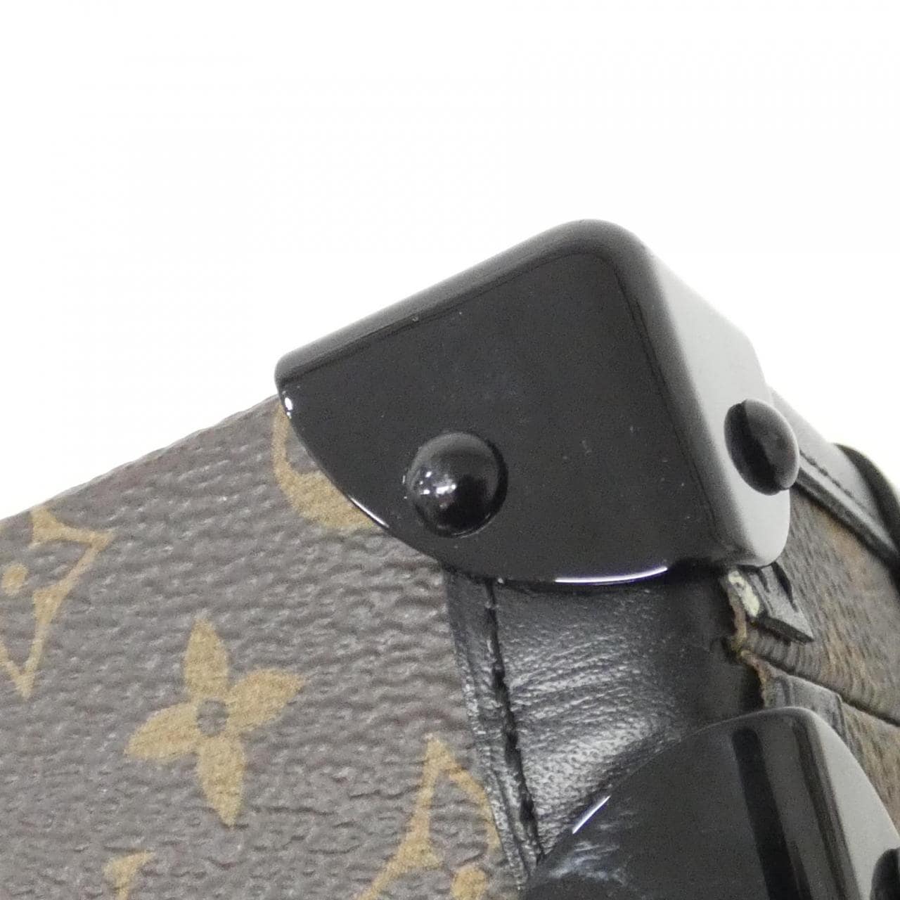 ルイヴィトン モノグラム プティット マル M40273 ショルダーバッグ