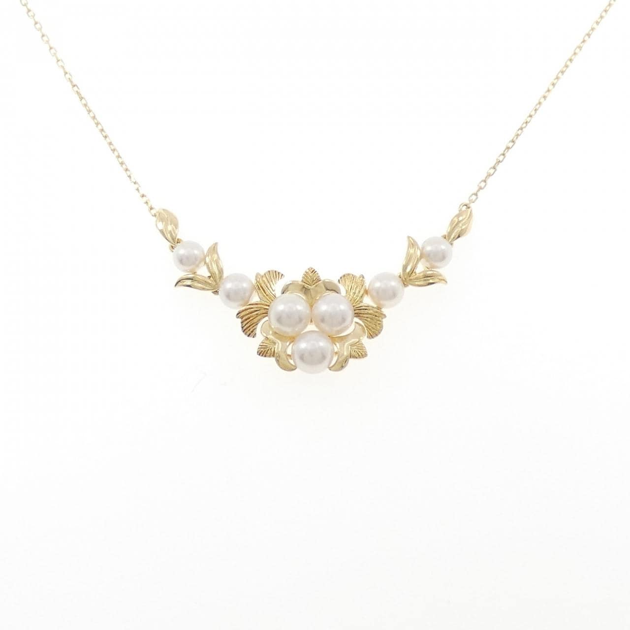 MIKIMOTO Akoya pearl necklace