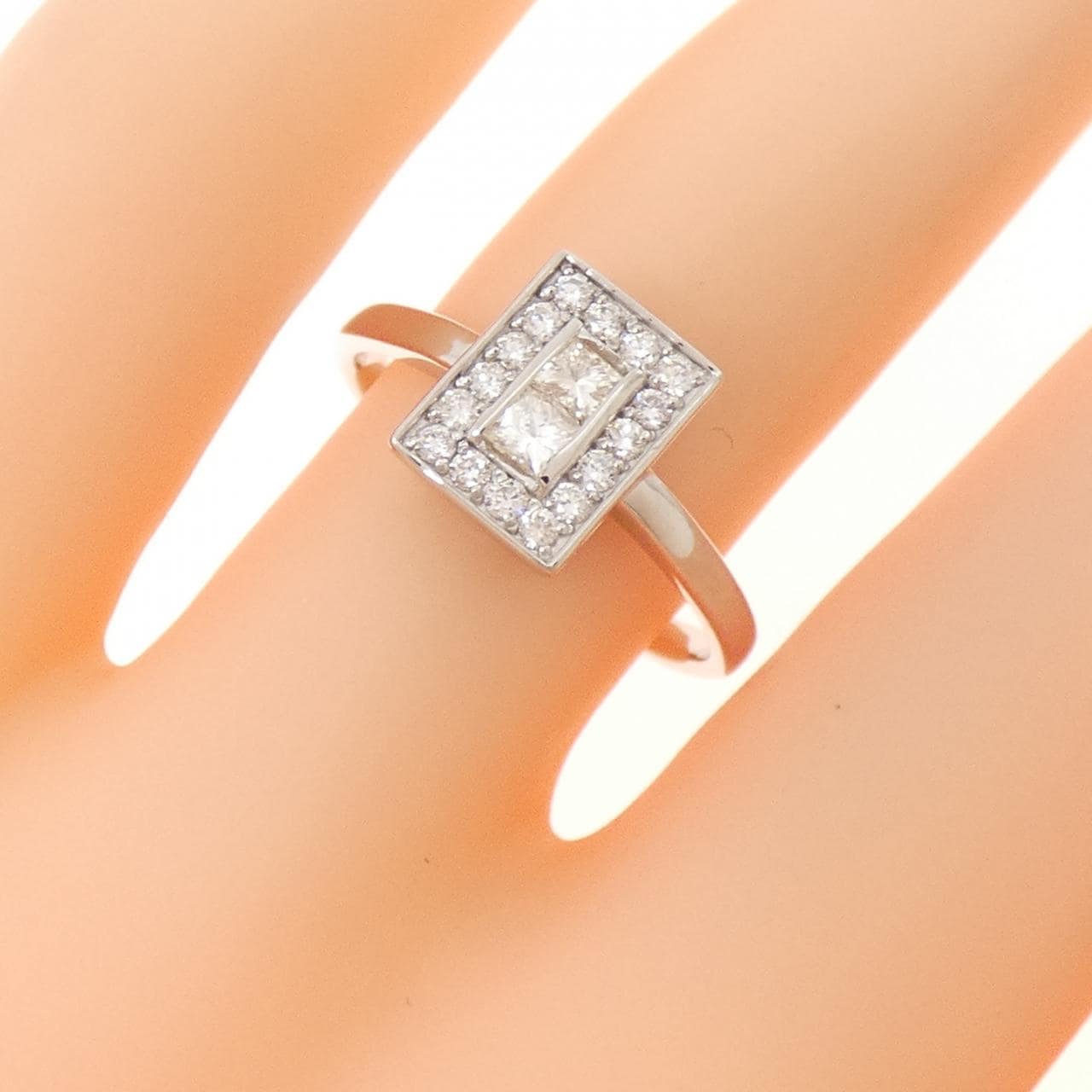 K18WG ダイヤモンド リング 0.30CT