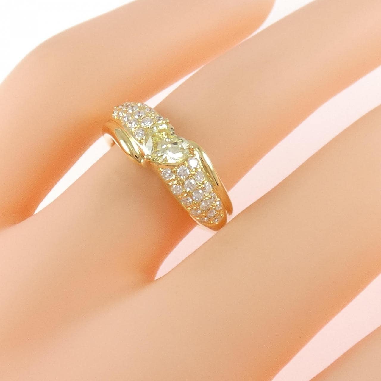 K18YG ハート ダイヤモンド リング 0.398CT