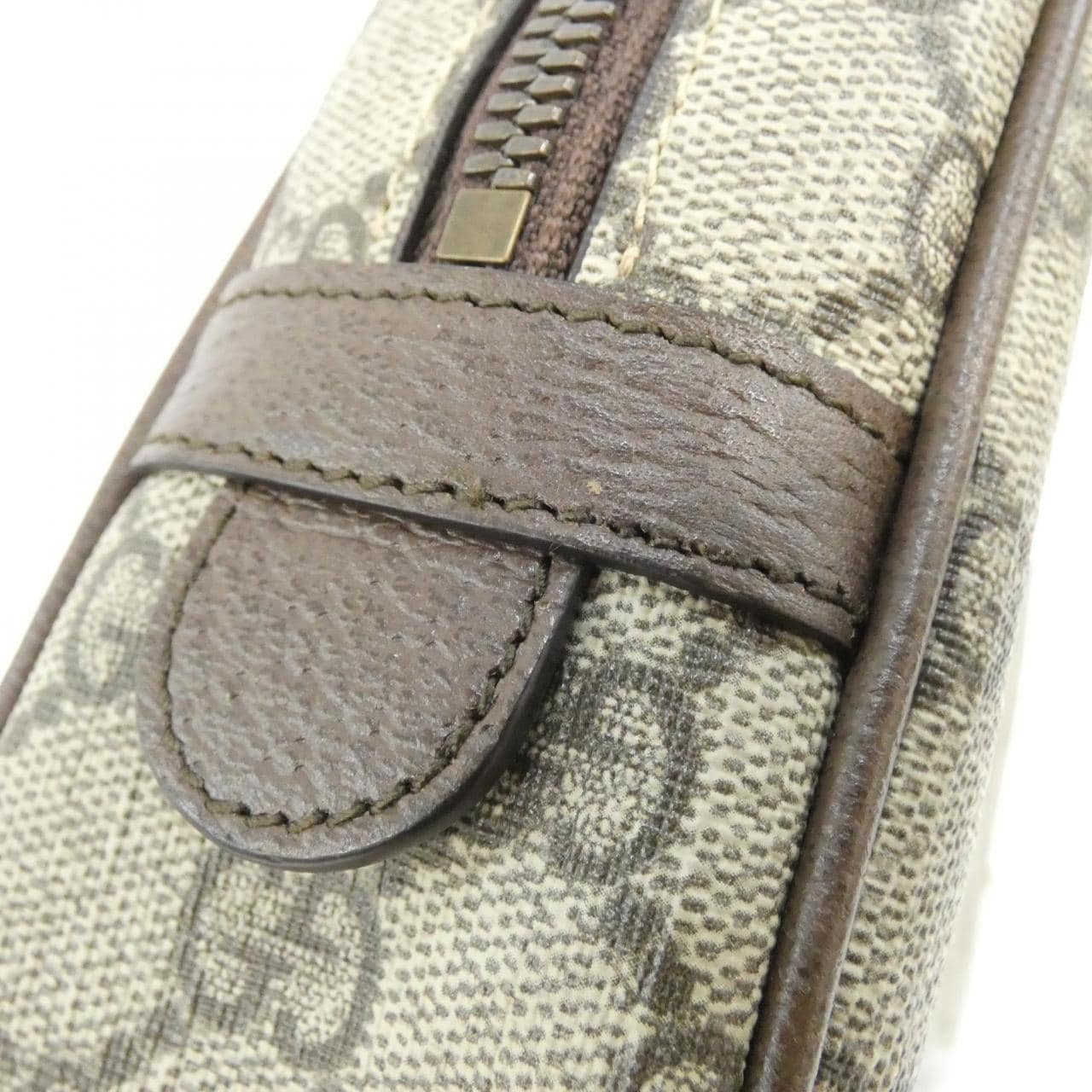 グッチ GUCCI SAVOY 760019 96IWT ポーチ