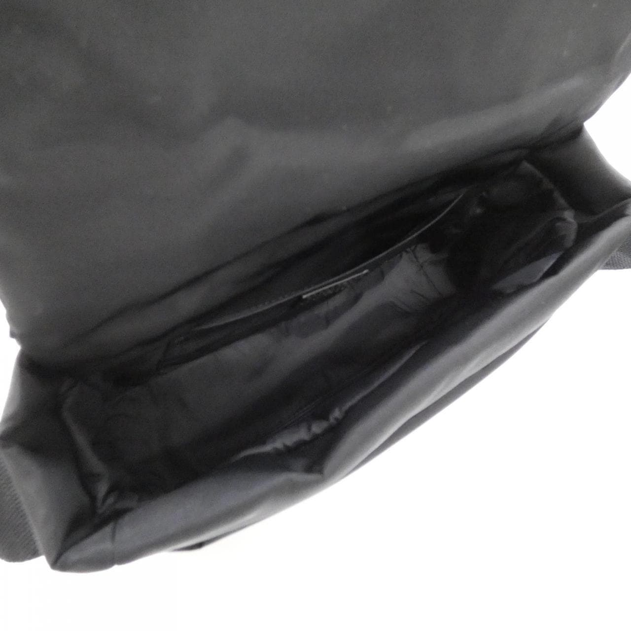 【新品】バレンシアガ モナコ 806630 2ABFB ショルダーバッグ