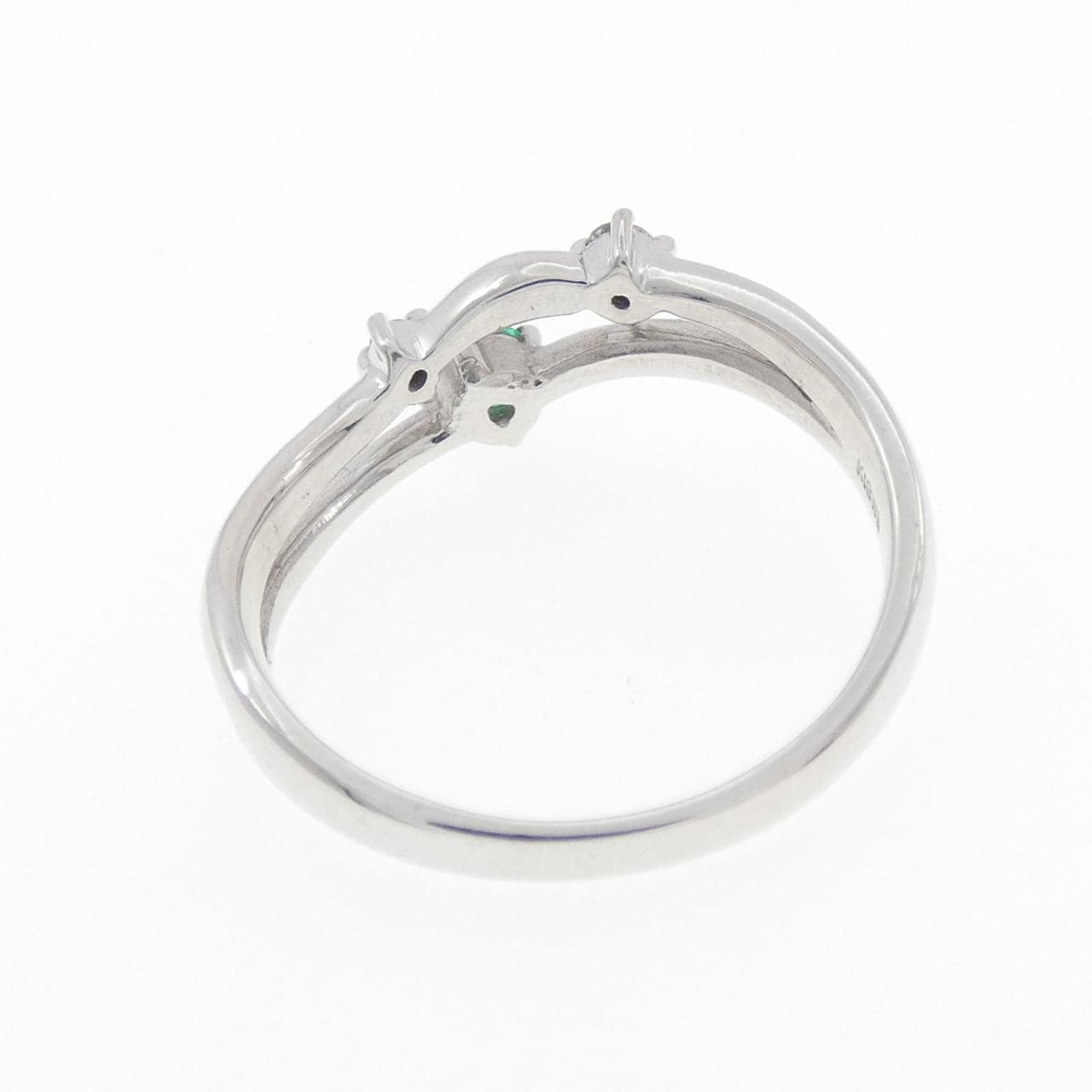 K18WG翡翠戒指0.11CT