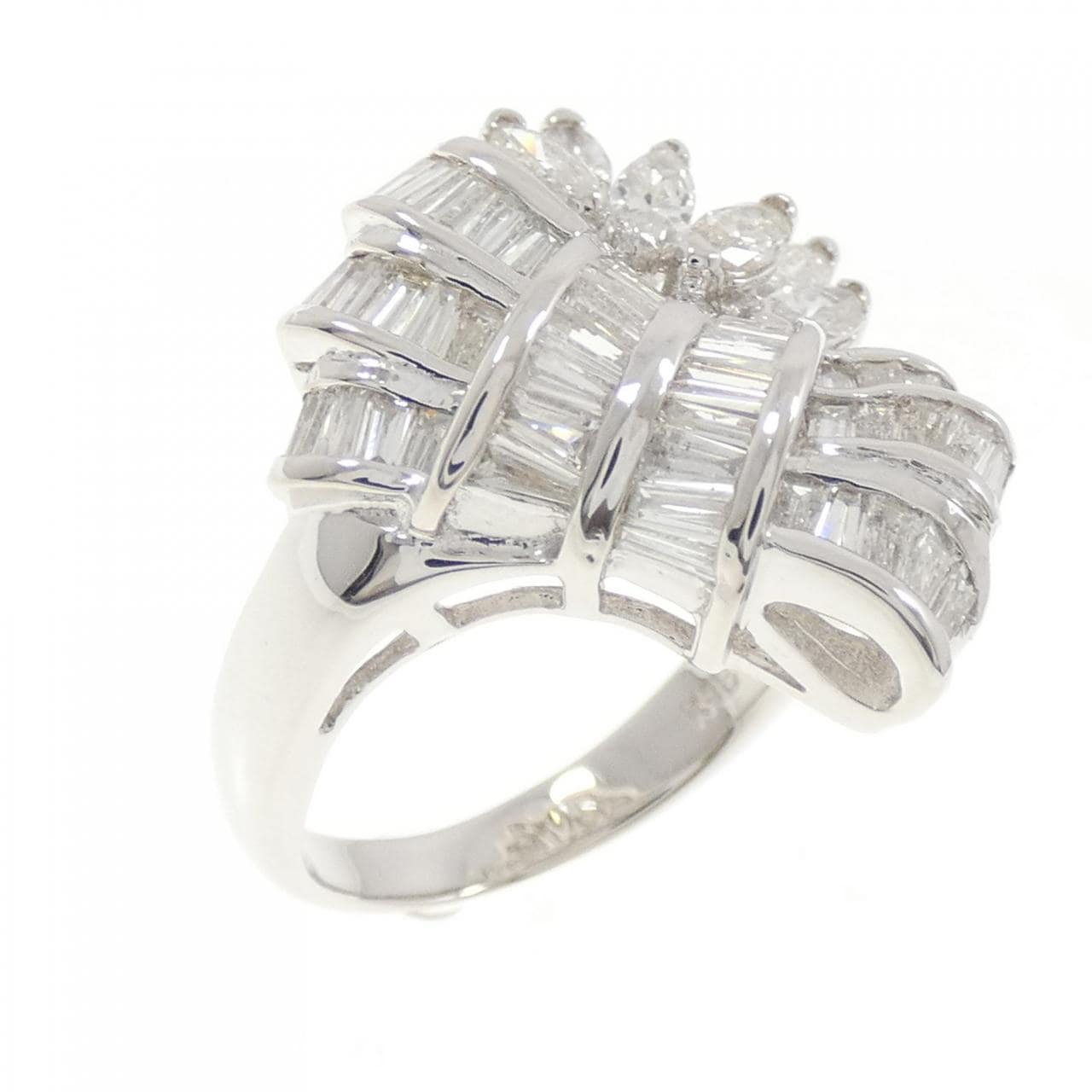 K18WG ダイヤモンド リング 1.60CT