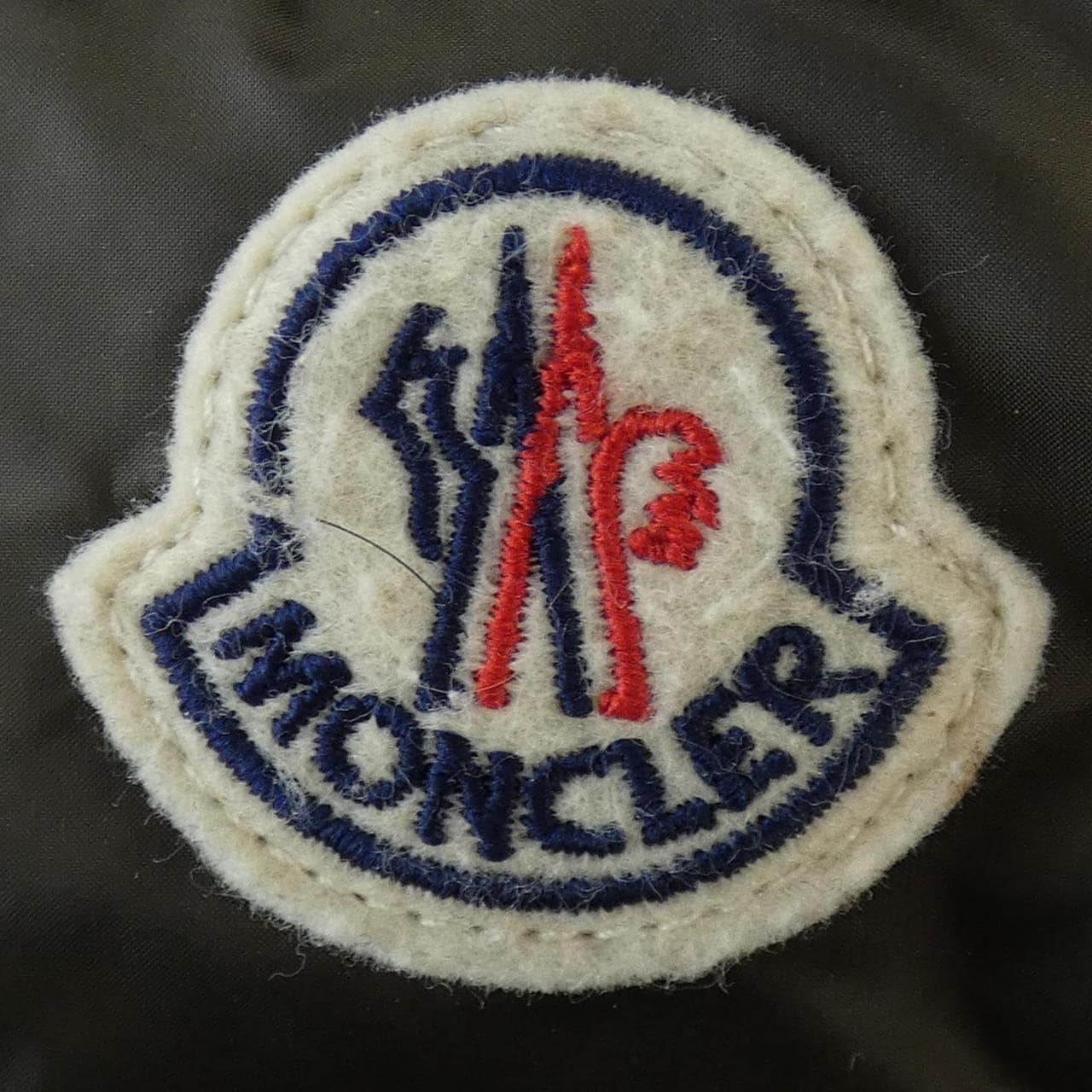 モンクレール MONCLER HERMIFUR ダウンコート