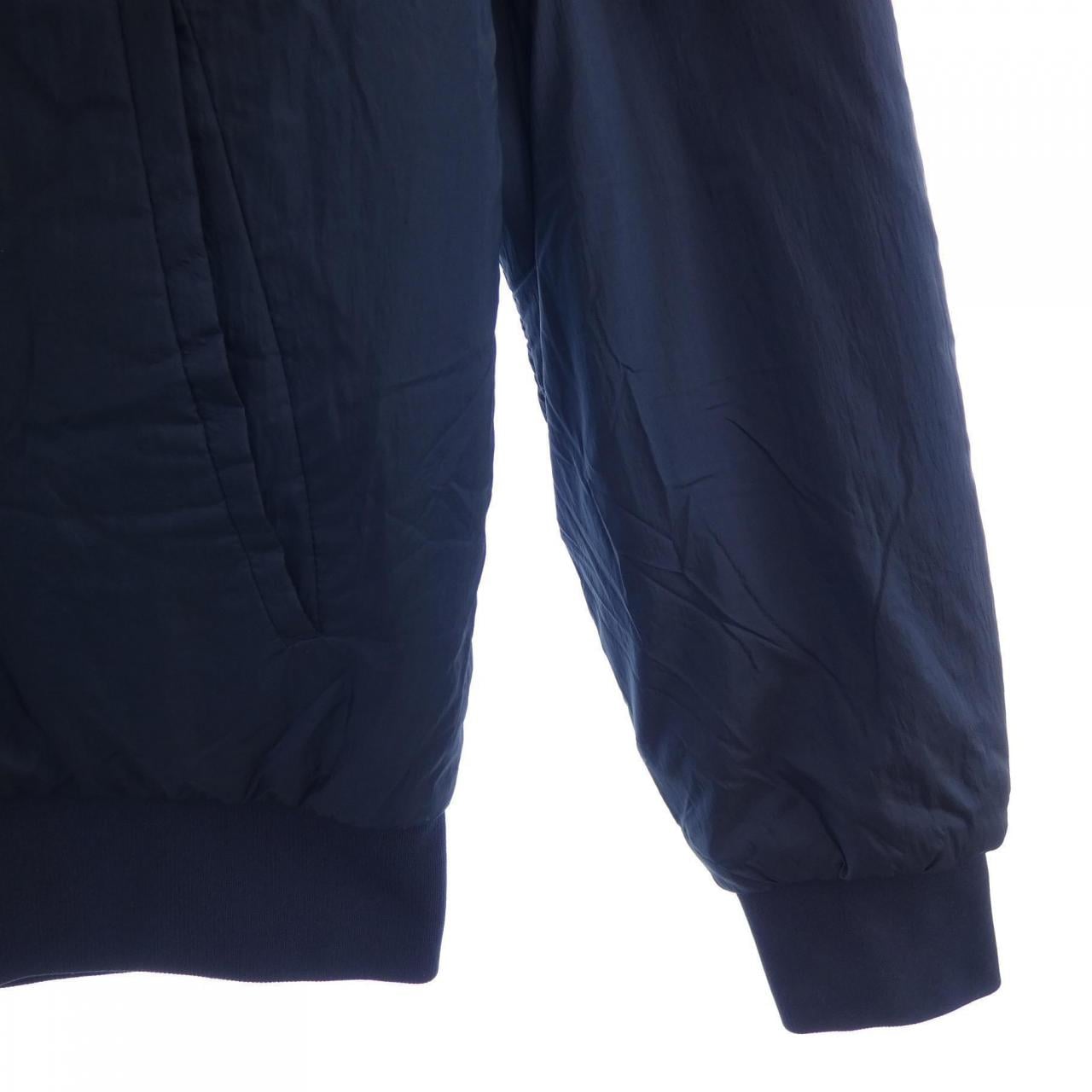 エンポリオアルマーニ EMPORIO ARMANI ブルゾン