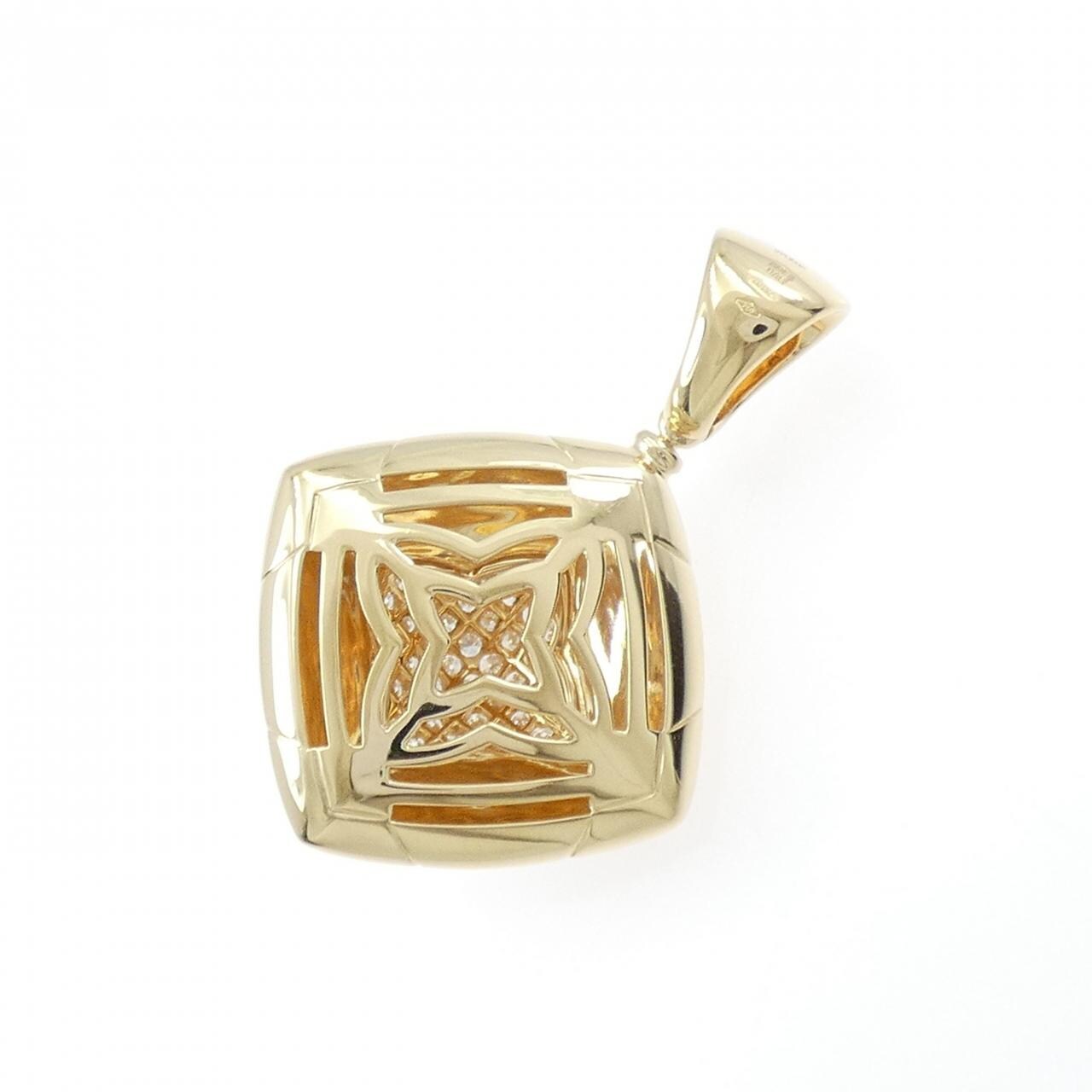 ブルガリ ピラミデ ペンダント