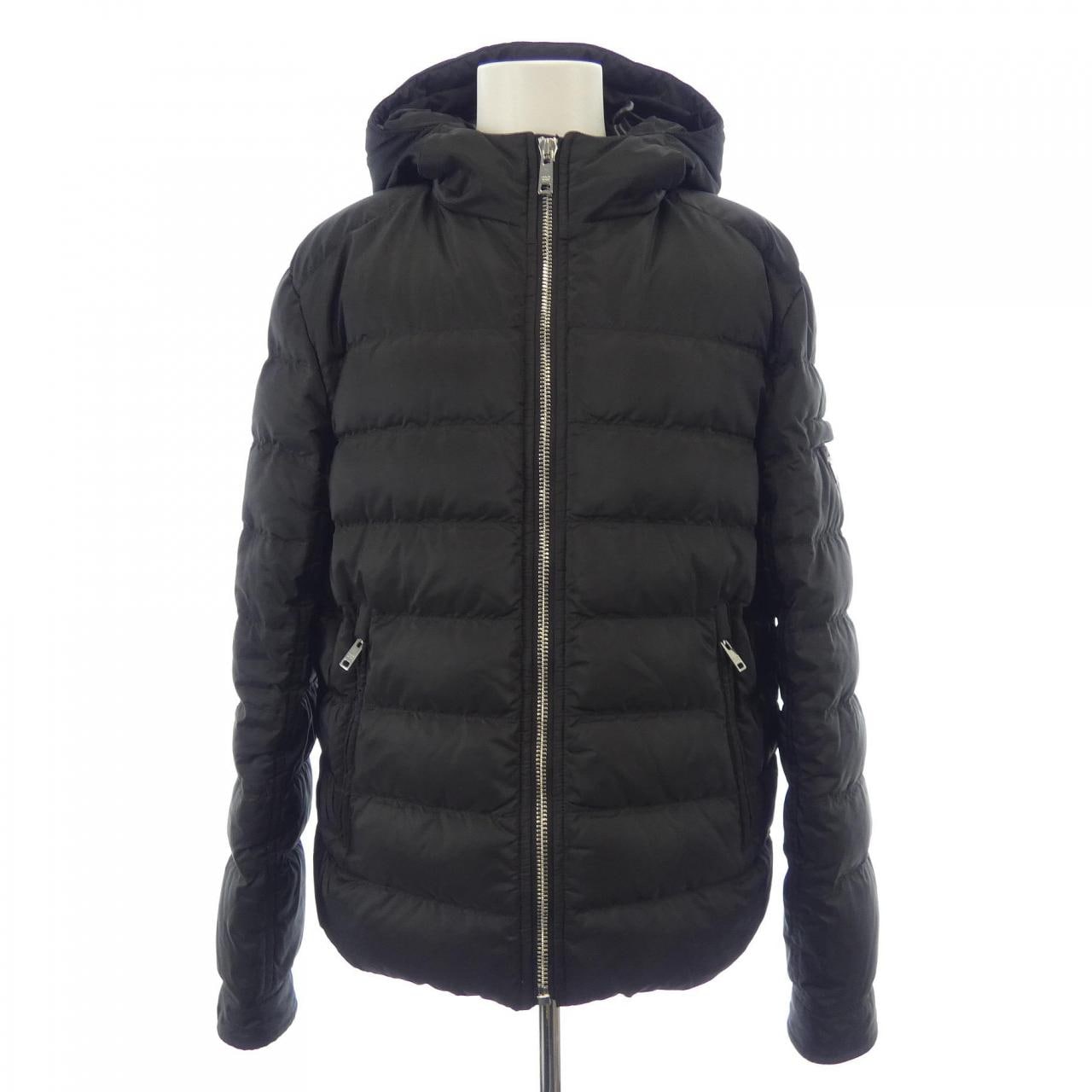 プラダ PRADA トライアングルロゴ SGH072 R232 106O ダウンジャケット