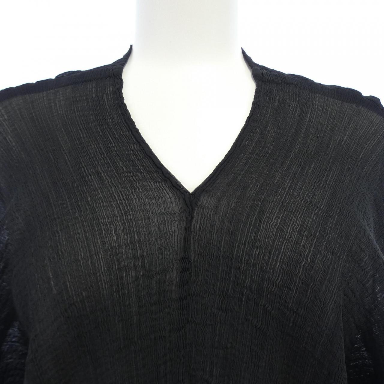 ミーイッセイミヤケ me ISSEY MIYAKE トップス