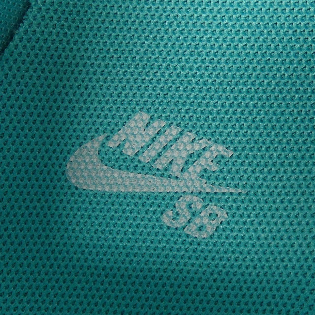 ナイキ NIKE 525104-442 スニーカー