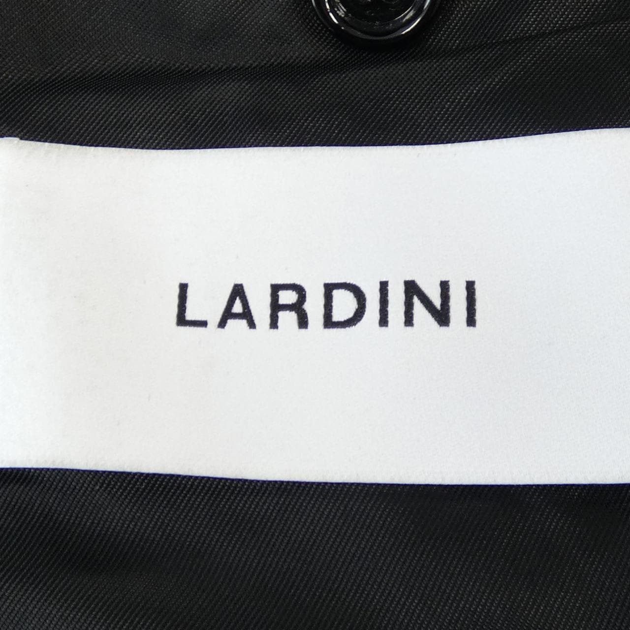 ラルディーニ LARDINI スーツ