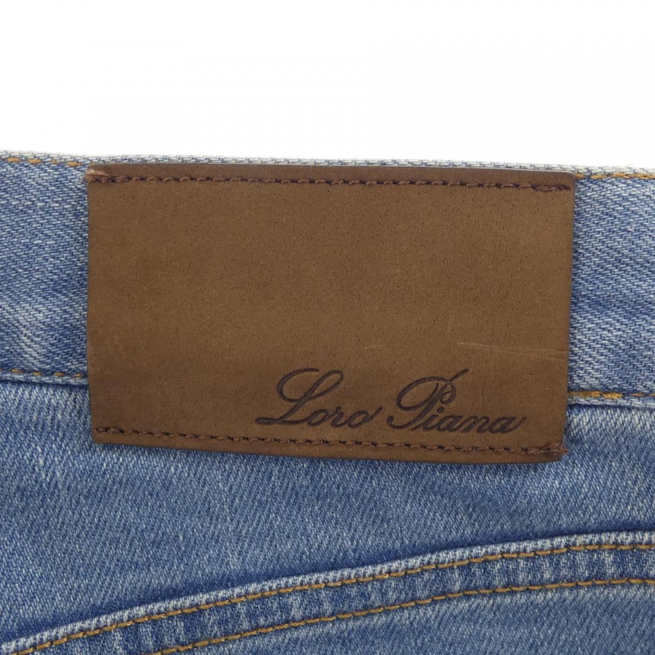 ロロピアーナ Loro Piana FAM2621 ジーンズ
