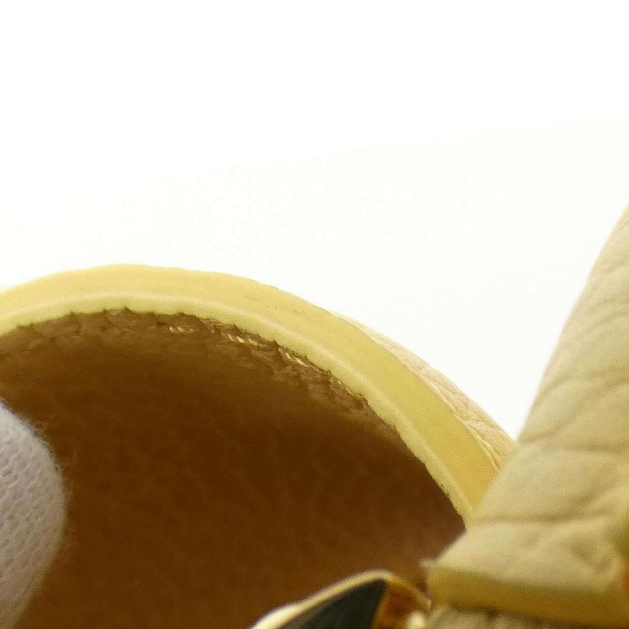 LOUIS VUITTON Capucines MINI M21798 包