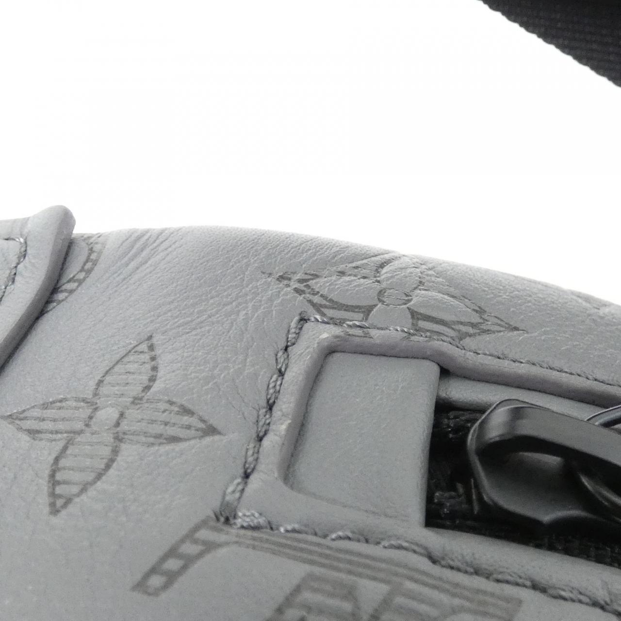 ルイヴィトン モノグラム シャドウ ディスカバリー バムバッグ PM M46108 ショルダーバッグ