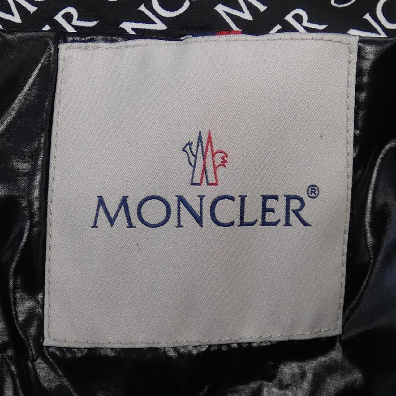 モンクレール MONCLER ダウンコート