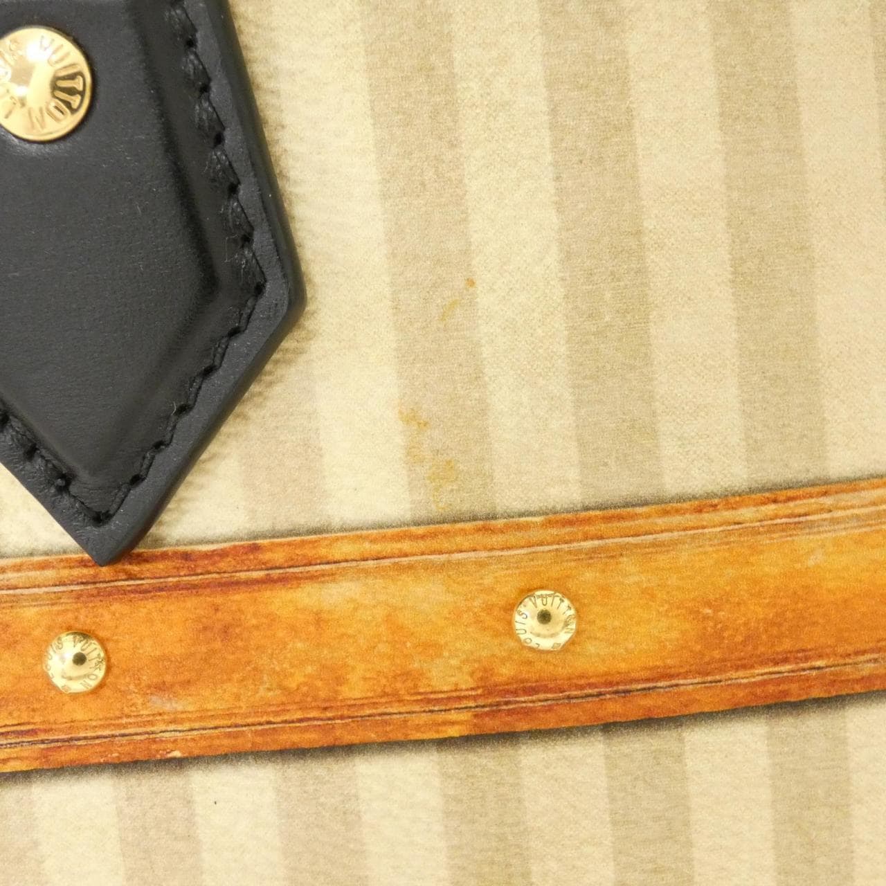 LOUIS VUITTON Trompe L'oeil Alma PM M52348 包
