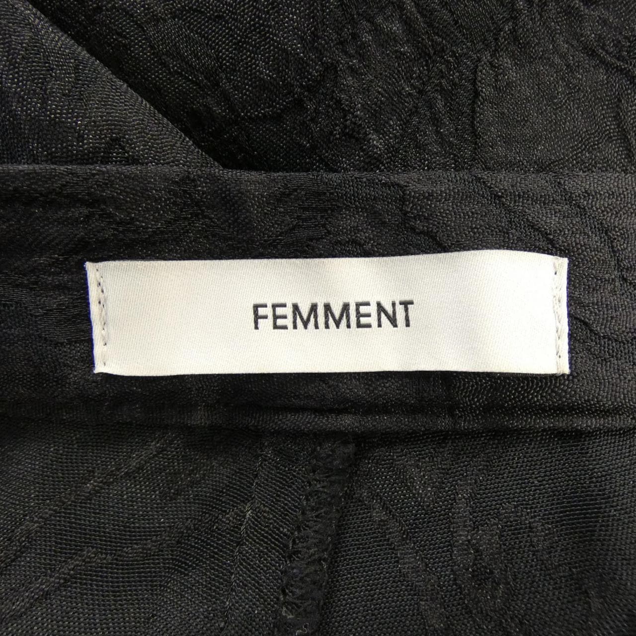 FEMMENT パンツ