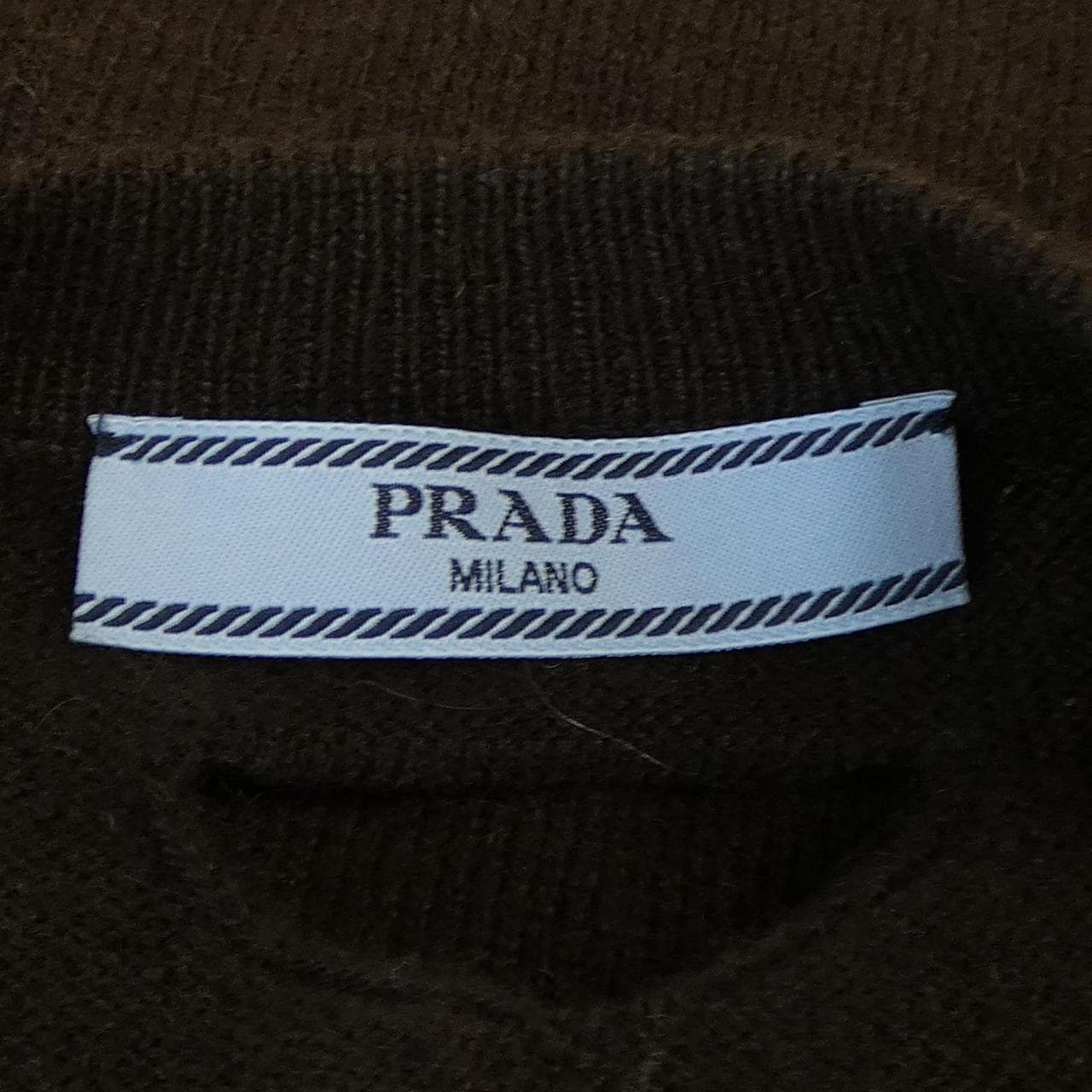 プラダ PRADA P24Q2H SOOO 168P ニット