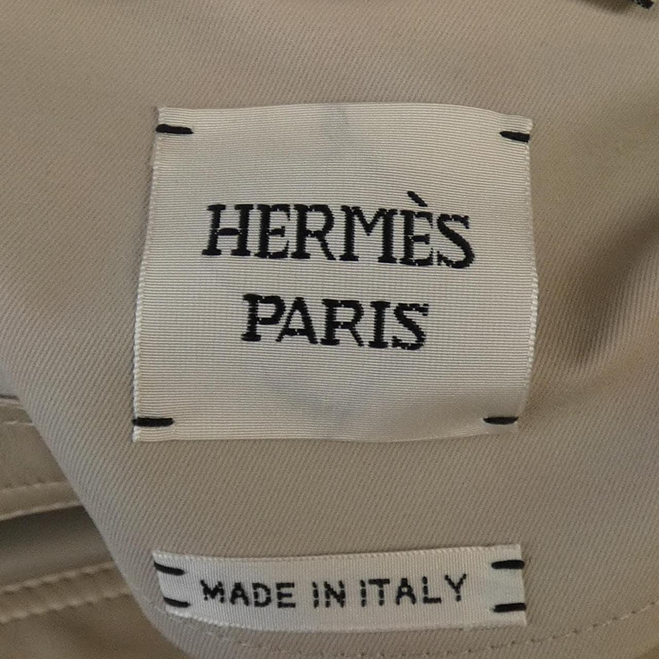 エルメス HERMES CLIQETIS 2E0157DX コート