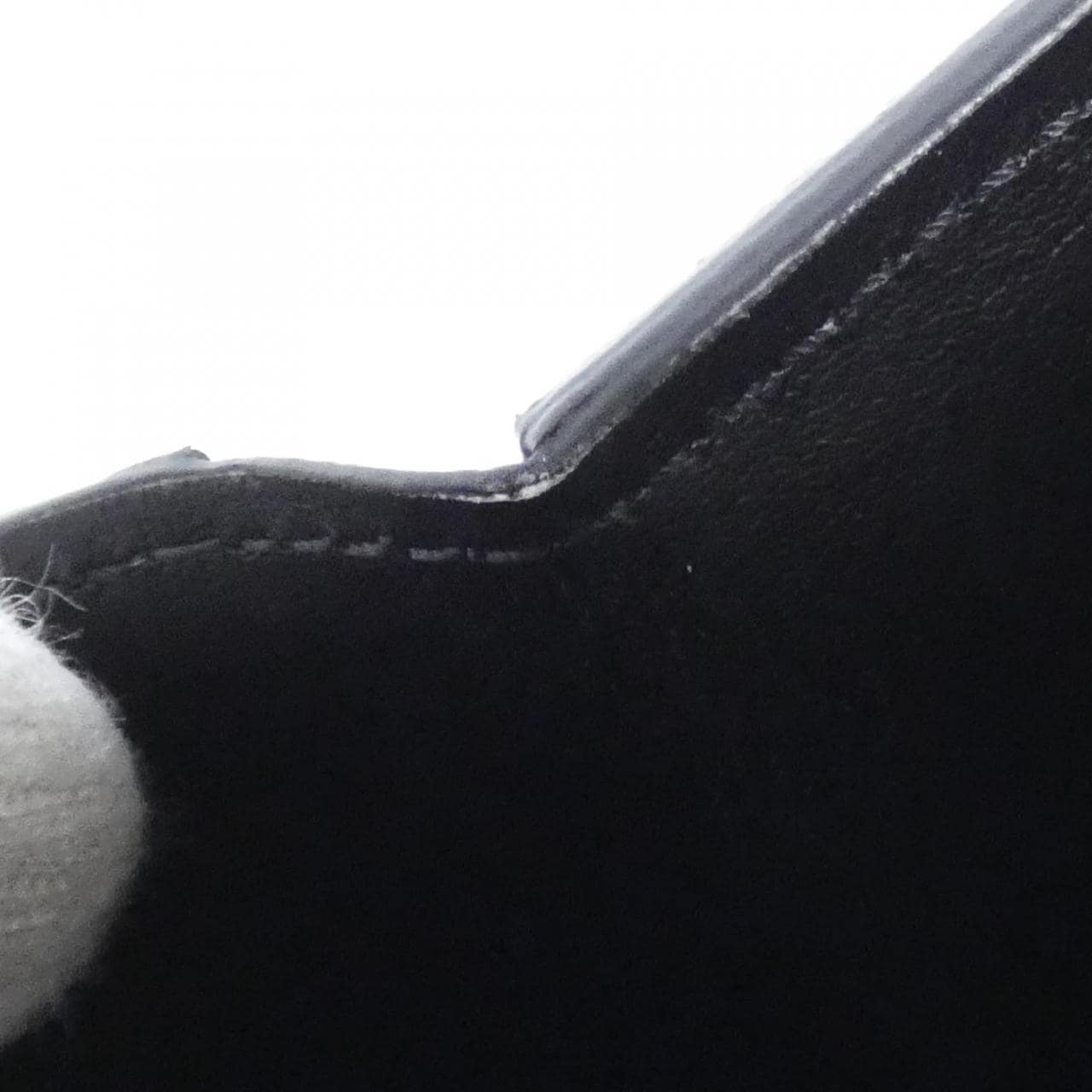 ルイヴィトン モノグラム エクリプス ヴィクター ウォレット M12598 財布