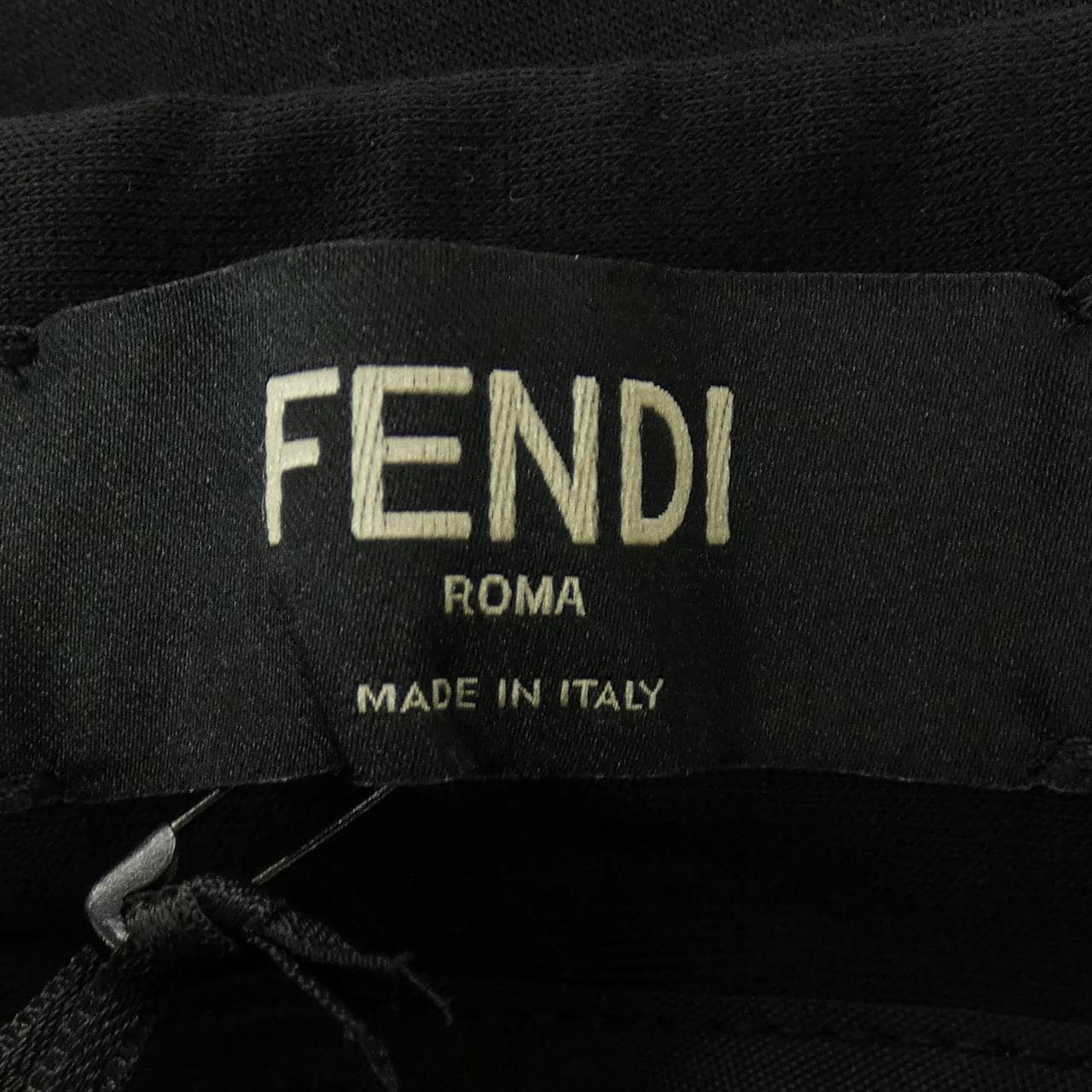 フェンディ FENDI FB0479 A40J パンツ