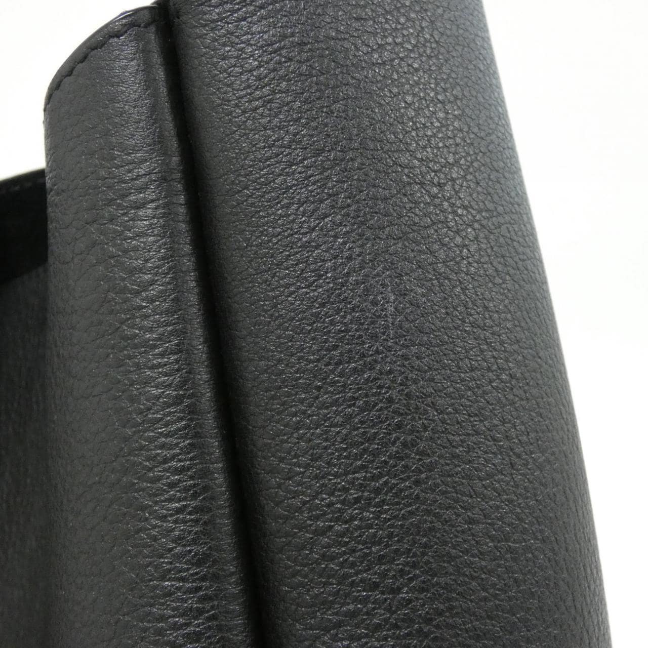 サンローラン SOFT SMALL 713938 AAAUQ ショルダーバッグ