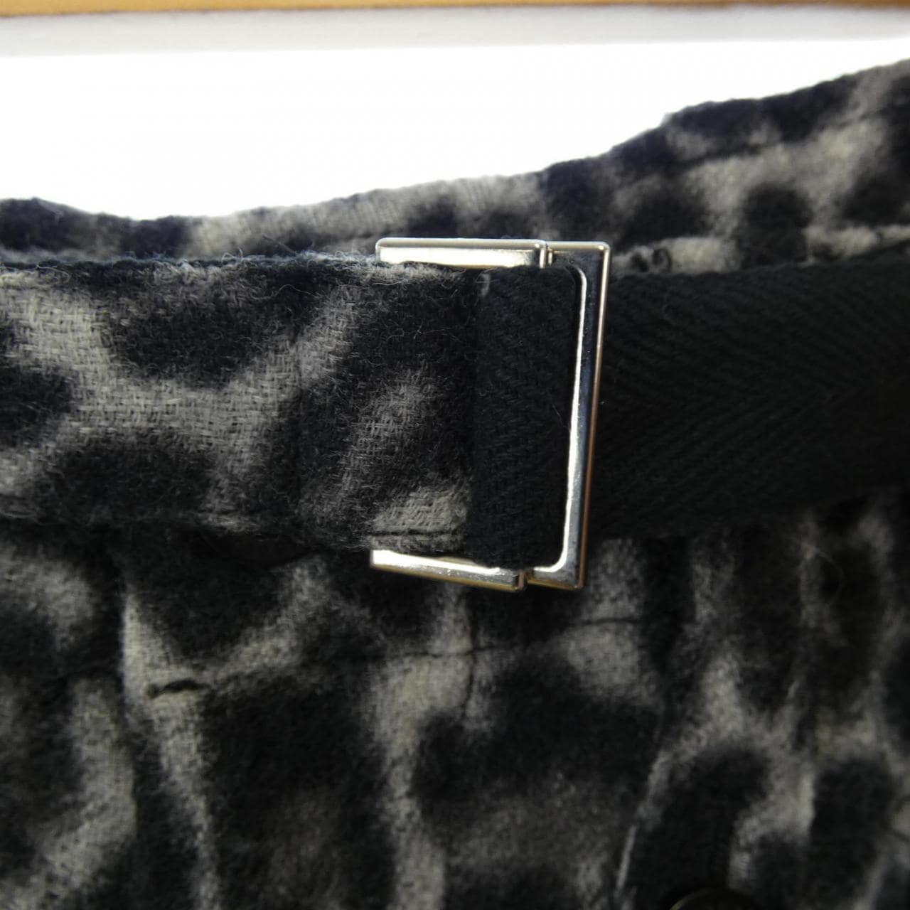 サカイ SACAI 20-02393M パンツ