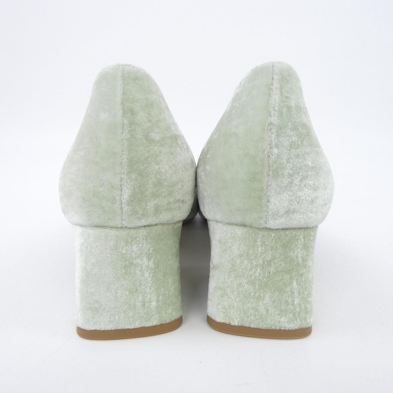 ロジェヴィヴィエ ROGER VIVIER パンプス