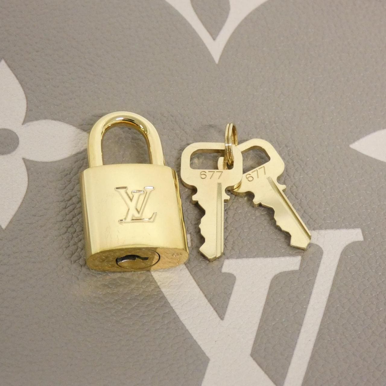 ルイヴィトン バイカラー モノグラム アンプラント プティ パレ PM M58914 バッグ