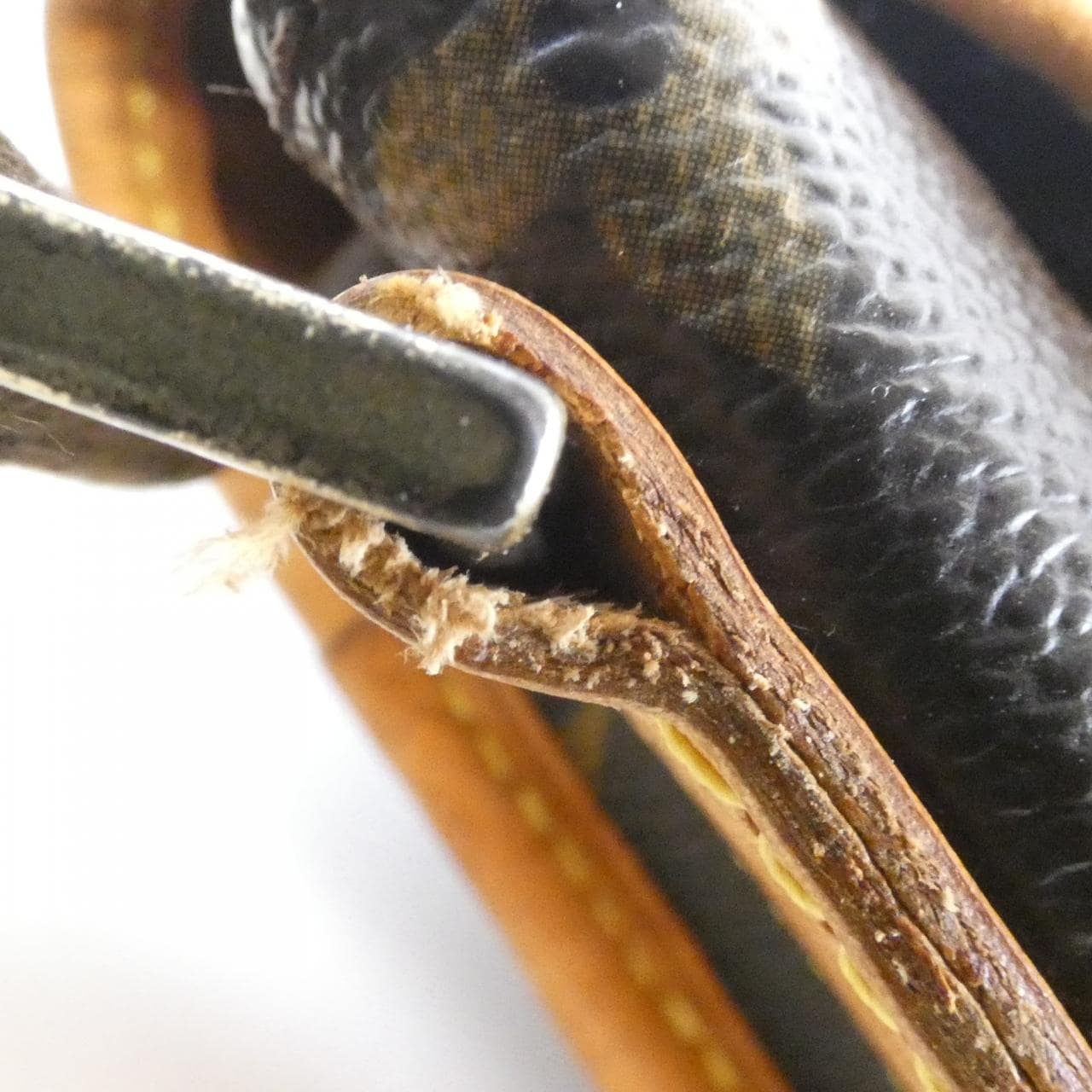 LOUIS VUITTON Monogram邮差 GM M40105 单肩包