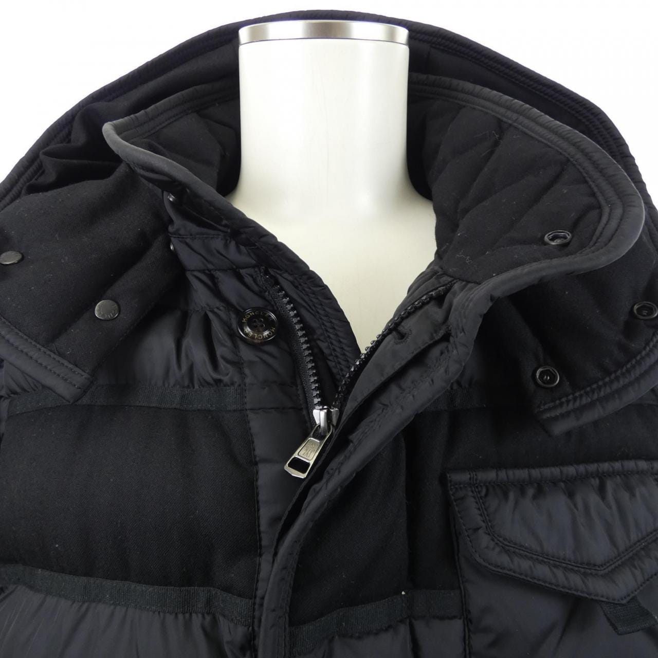 MONCLER RYAN羽绒服