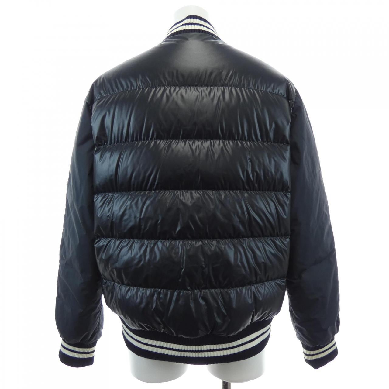 モンクレール MONCLER TORILIS ダウンジャケット