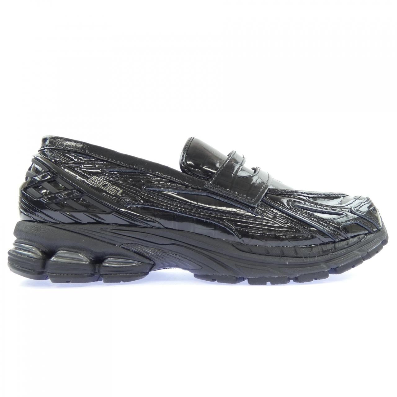 ニューバランス NEW BALANCE U1906LCR シューズ