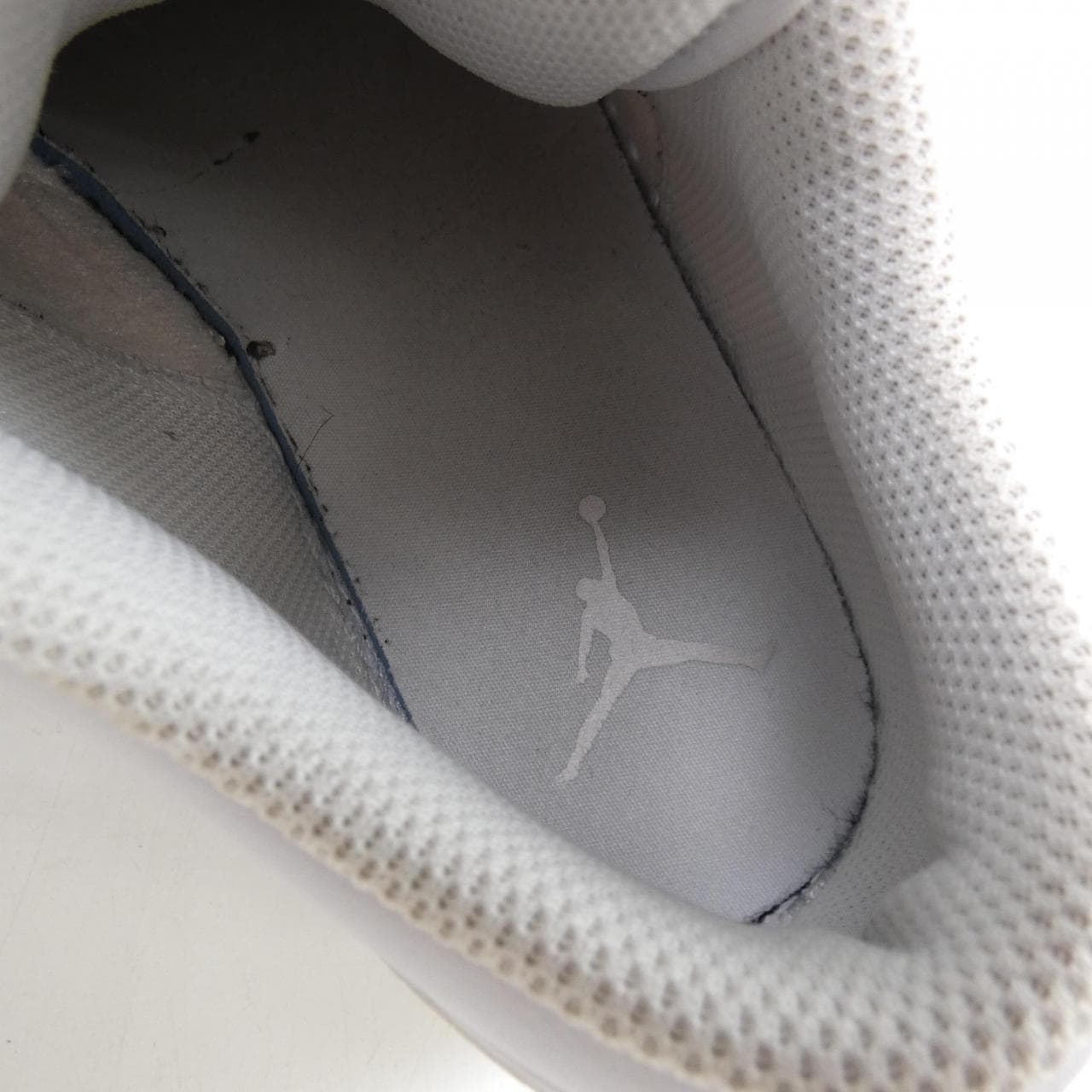エアジョーダン AIR JORDAN スニーカー
