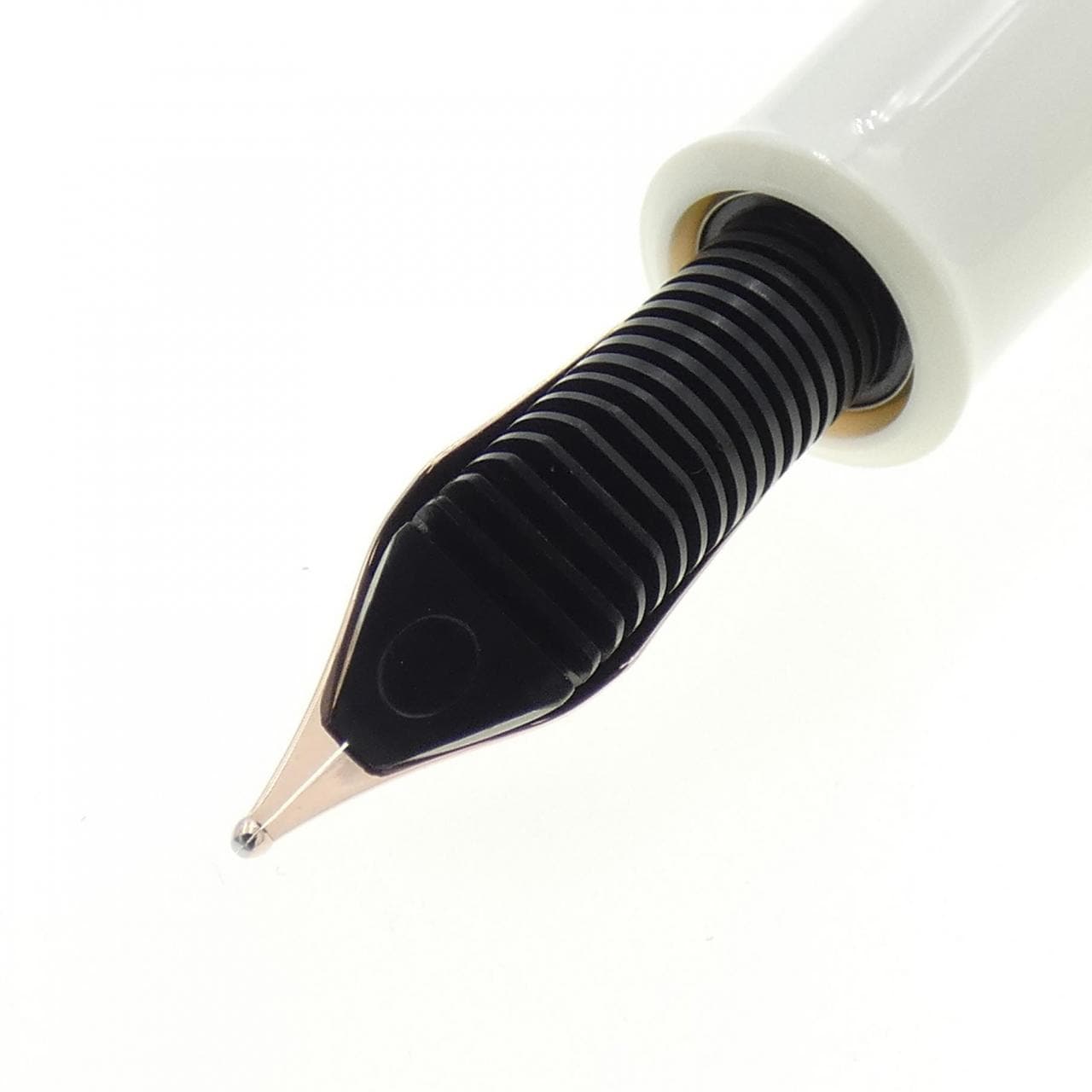 [新品] 百利金經典 M200 銅鋼筆