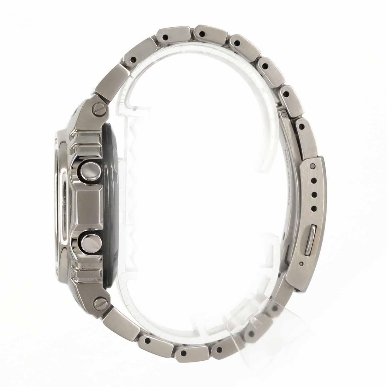 カシオ G-SHOCK 電波時計 GMW-B5000D-1JF SS ソーラークォーツ