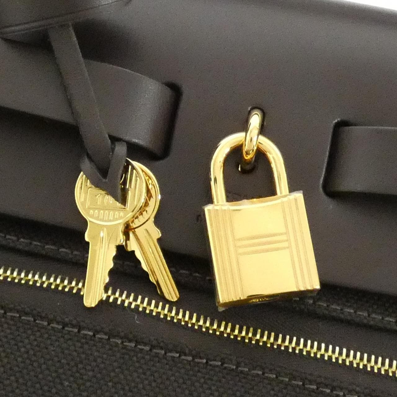 エルメス エールバッグ ジップ PM 078971CC バッグ