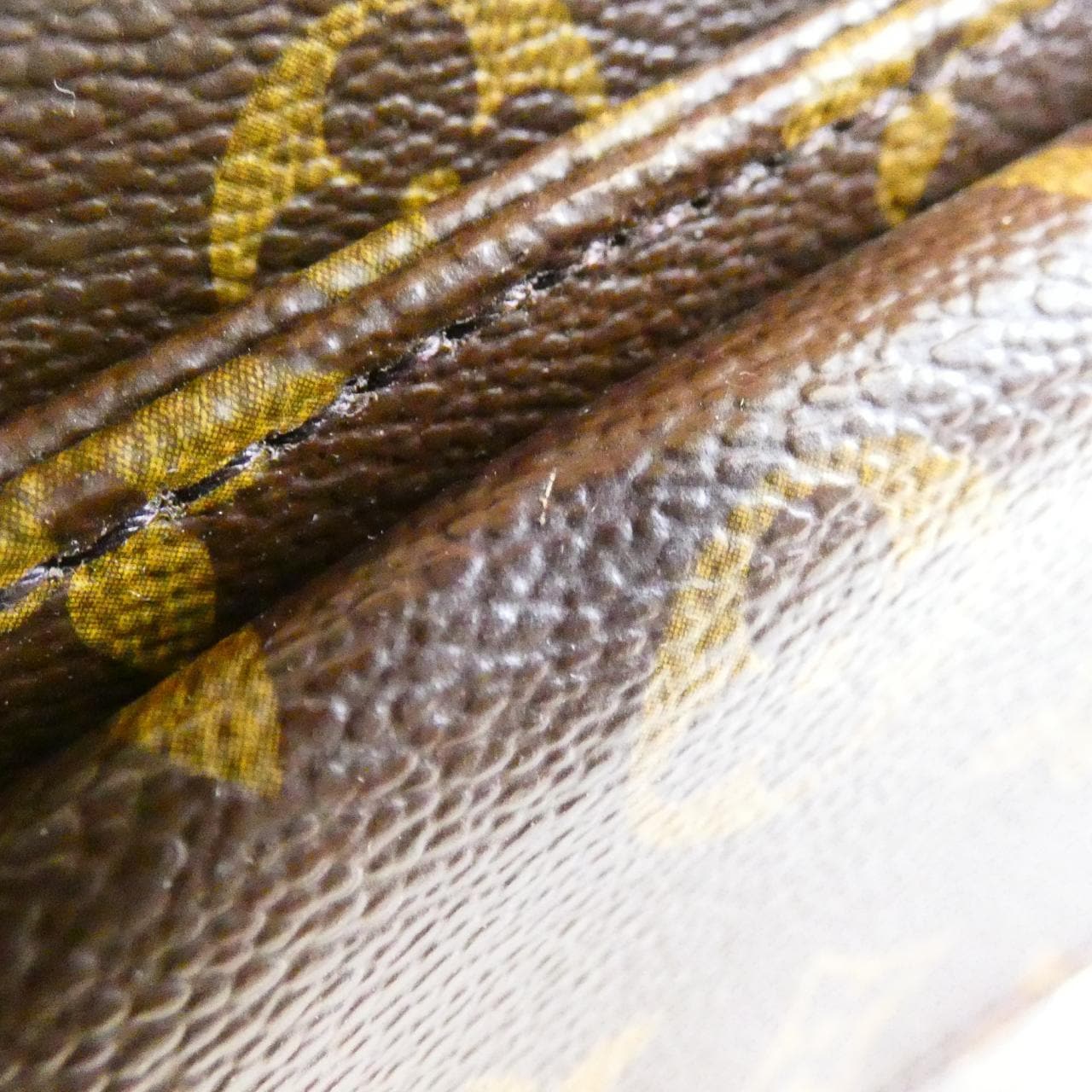 ルイヴィトン モノグラム ヴィバ シテ GM M51163 ショルダーバッグ