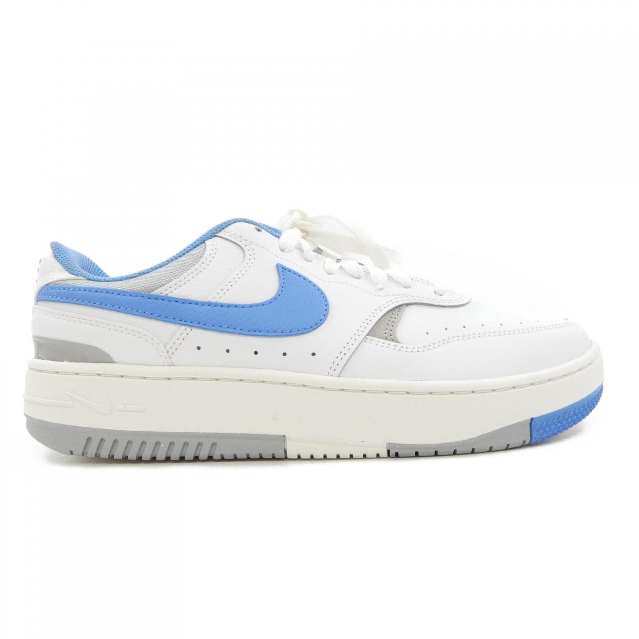 ナイキ NIKE スニーカー