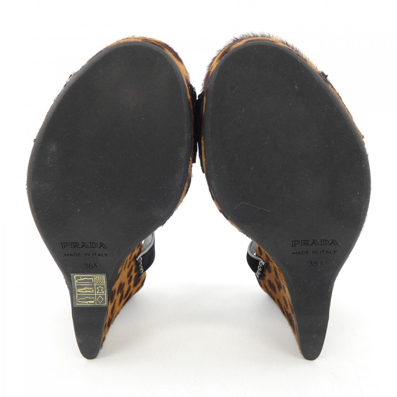プラダ PRADA パンプス