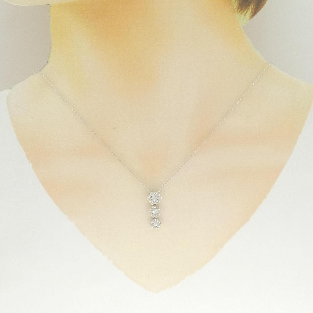 K18WG flower Diamond necklace 1.00CT