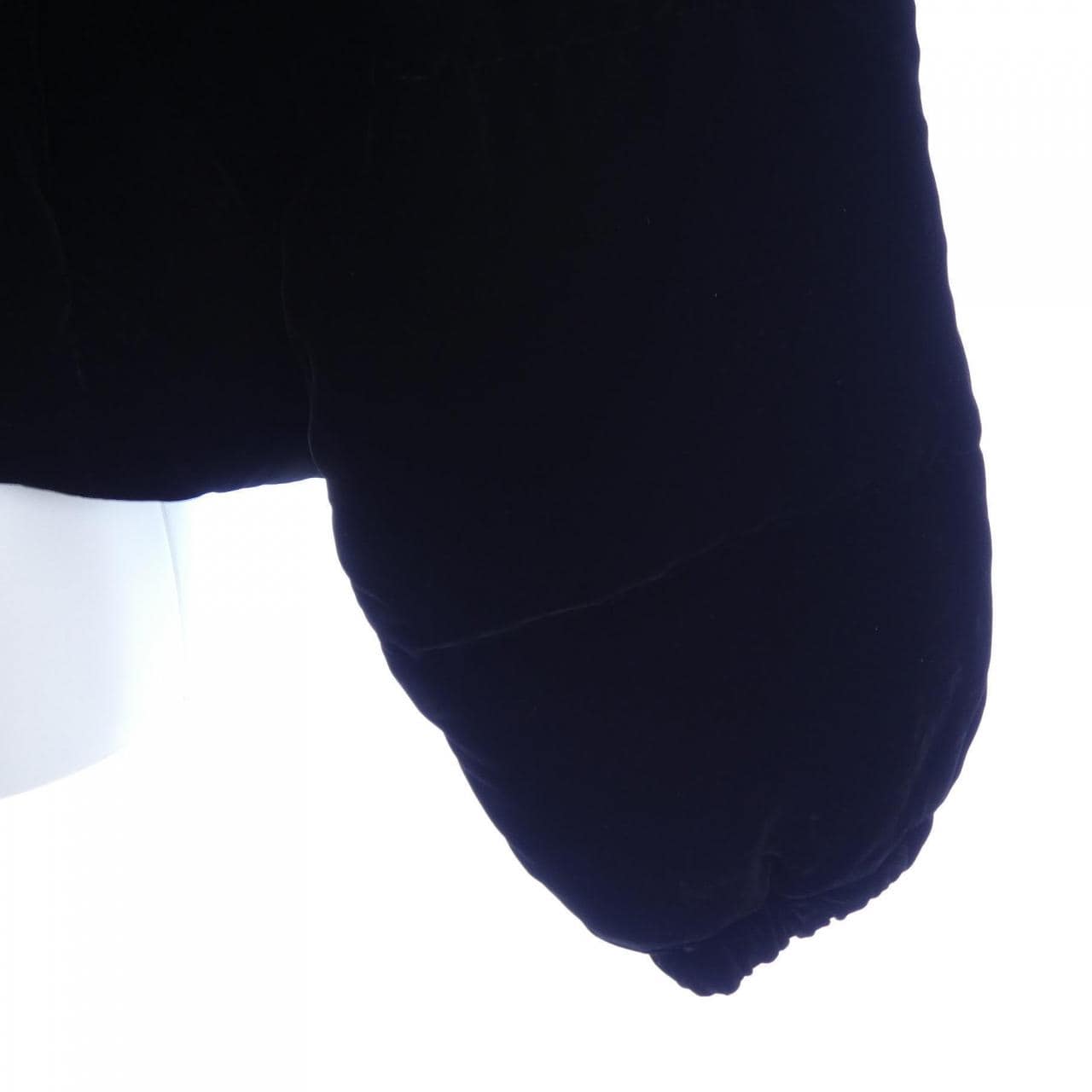 プラダ PRADA トライアングルロゴ 291805 S222 178Y ダウンジャケット