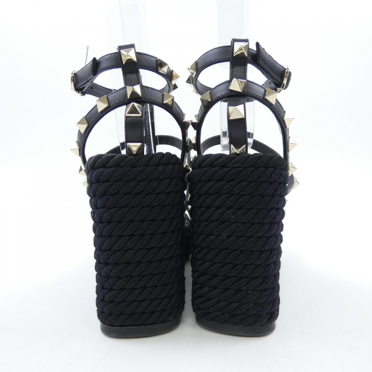 ヴァレンティノガラヴァーニ VALENTINO GARAVANI サンダル