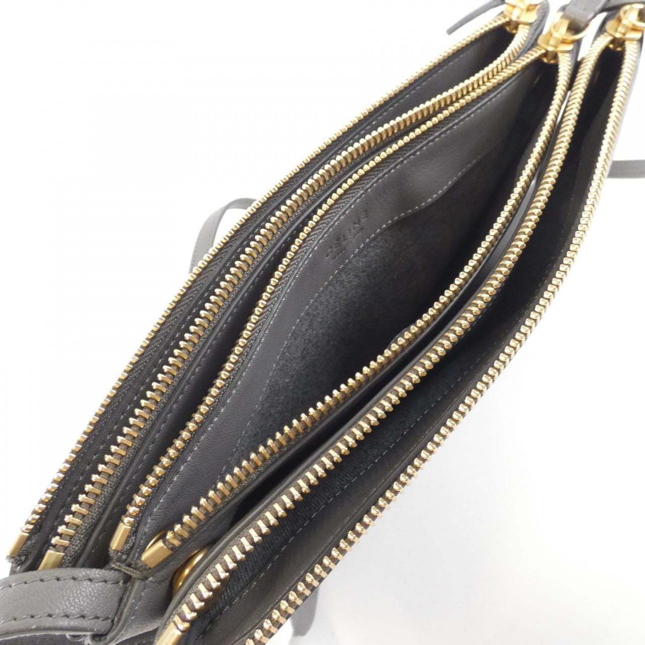 セリーヌ ラージ トリオ 171453ETA ショルダーバッグ