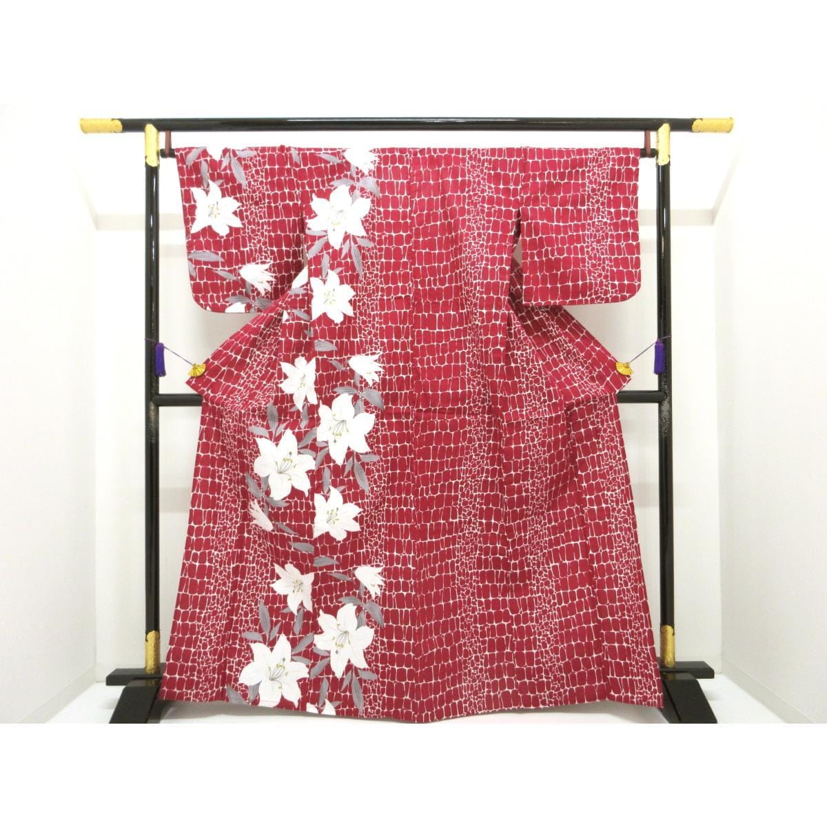 【新品】女ゆかた　Ｆサイズ　片身替り