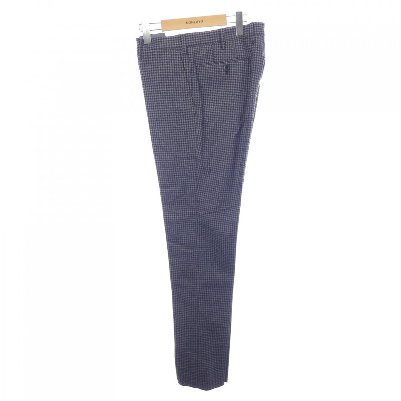 ジーティーアー G.T.A パンツ